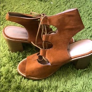 Tan Chunky Heal Lace Up Sandal